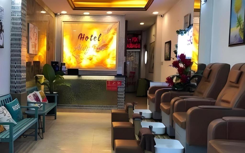 הו צ'י מין סיטי The Noble Swan Wood Park Hotel מראה חיצוני תמונה