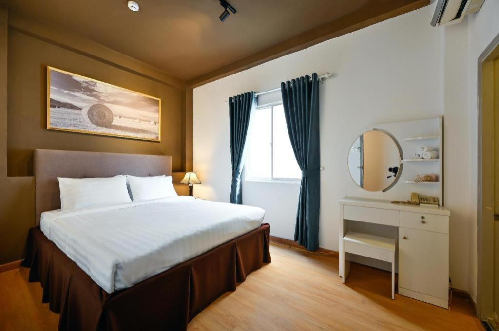 הו צ'י מין סיטי The Noble Swan Wood Park Hotel מראה חיצוני תמונה