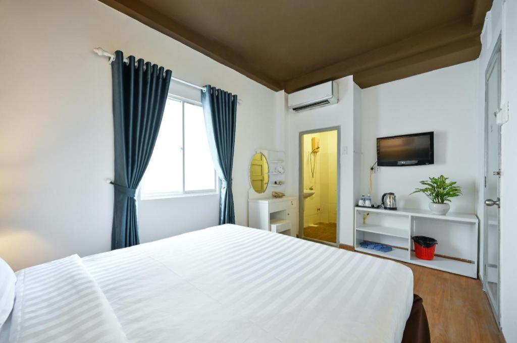 הו צ'י מין סיטי The Noble Swan Wood Park Hotel מראה חיצוני תמונה
